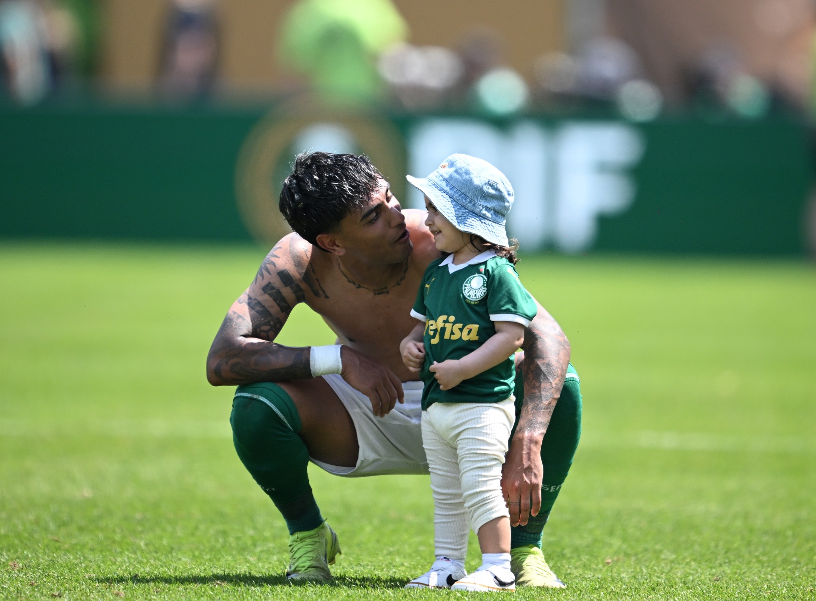 包含战意十足：帕尔梅拉斯世俱杯热身赛回顾的词条