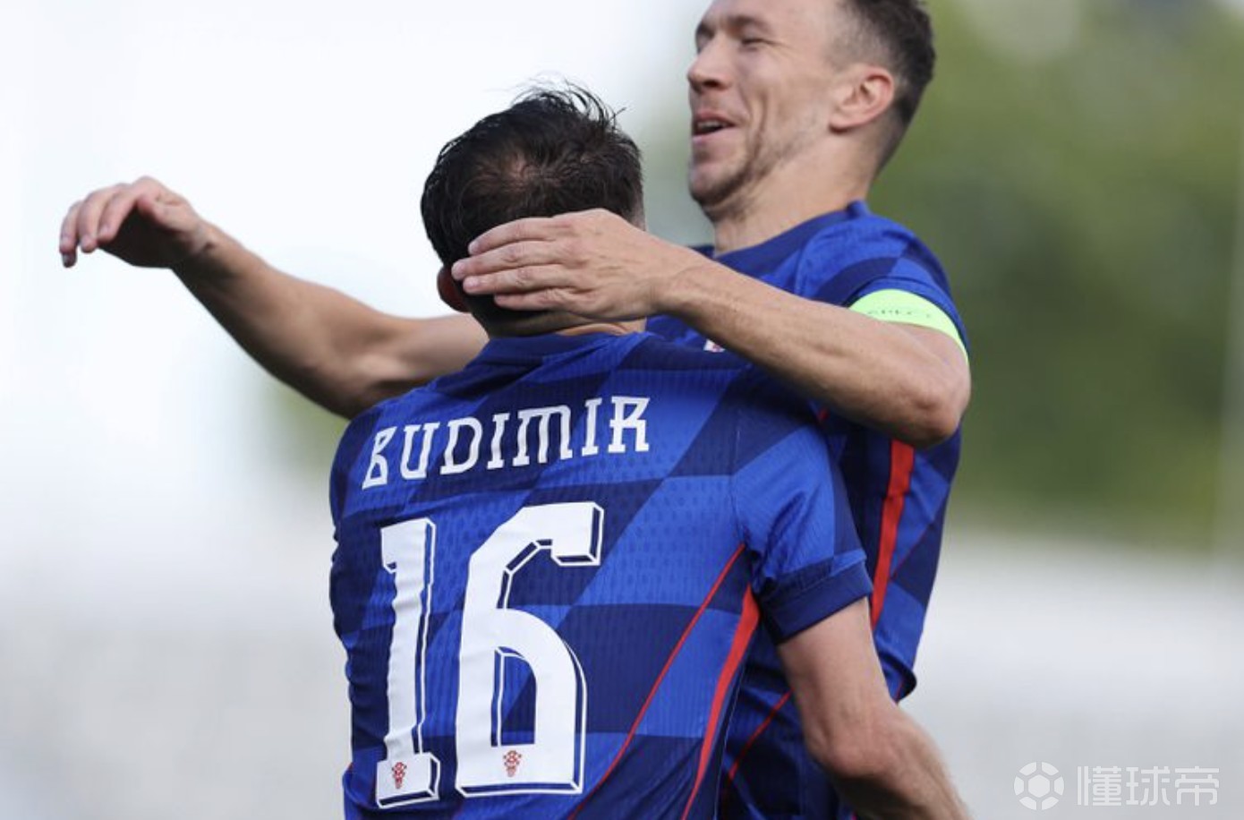 克罗地亚逆转英格兰，取得比赛胜利