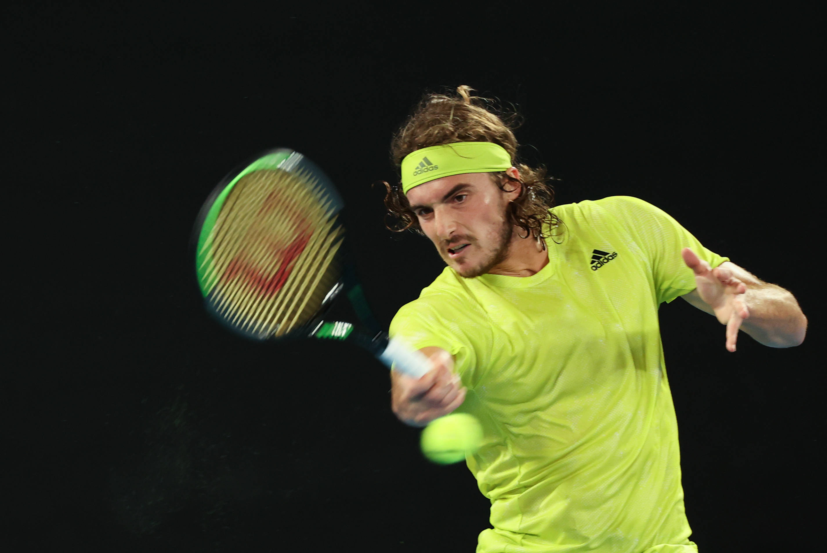 关于欧洲网球队横扫美国网球队，西西帕斯高光表现的信息